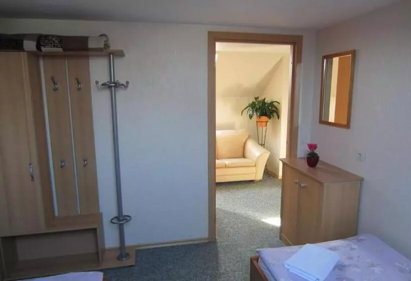Hostel Livonija