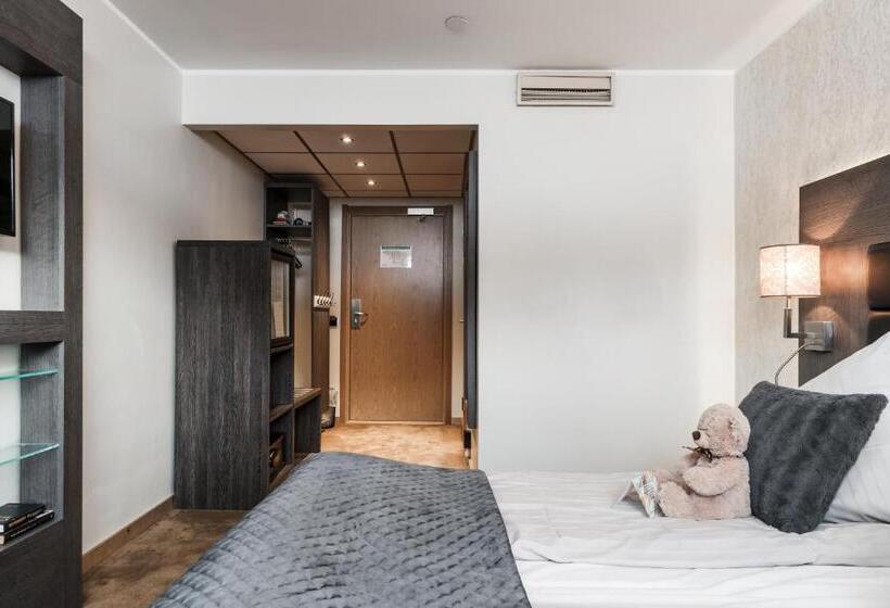 בית מלון כפרי L Hallstaberget