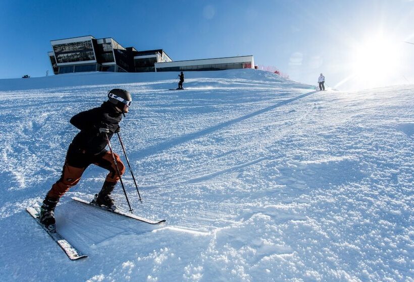 בית מלון כפרי L Hallstaberget