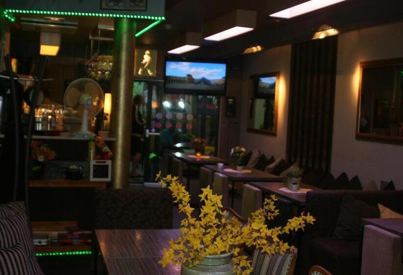 هتل Ranna Villa & Free Parking