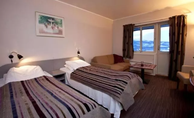 Skaidi Hotell