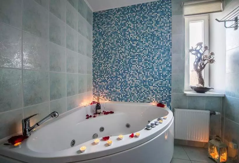 هتل Roze Villa