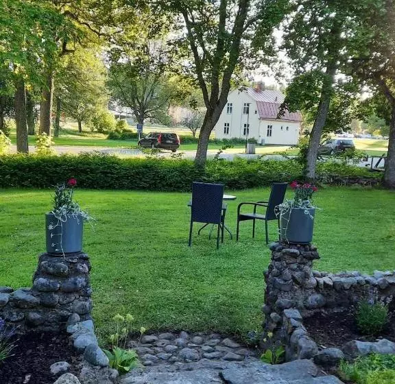 Kvarndammens Bed & Breakfast