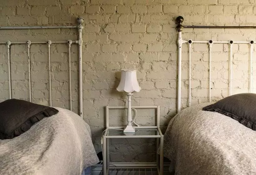 Okens Bed & Breakfast