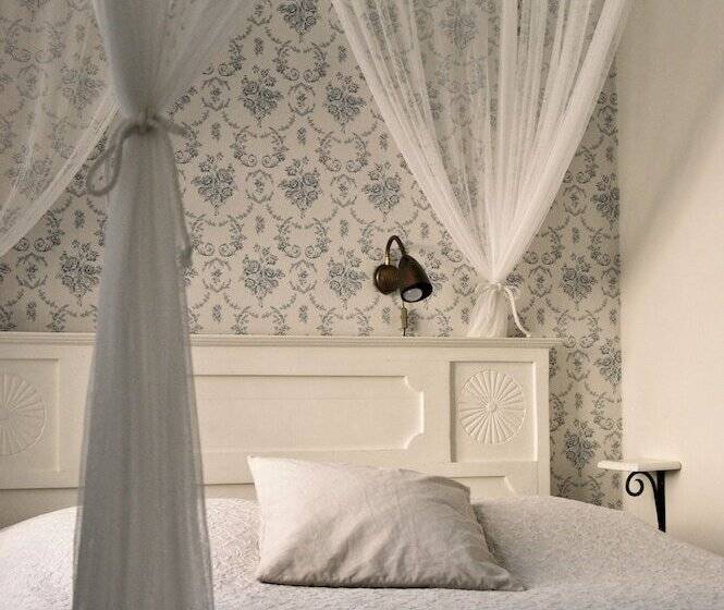 Okens Bed & Breakfast