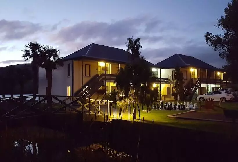 Akaroa Waterfront Motels