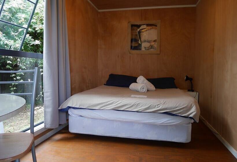 Albergue Bon Accord Backpackers