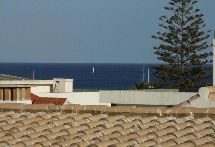 فندق صغير Bora Dormir