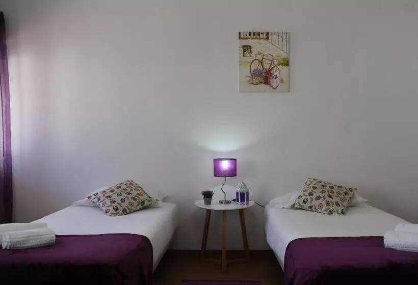 ユースホステル West Side Guesthouse