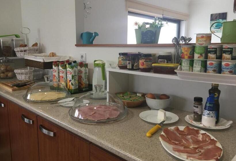 هاستل West Side Guesthouse