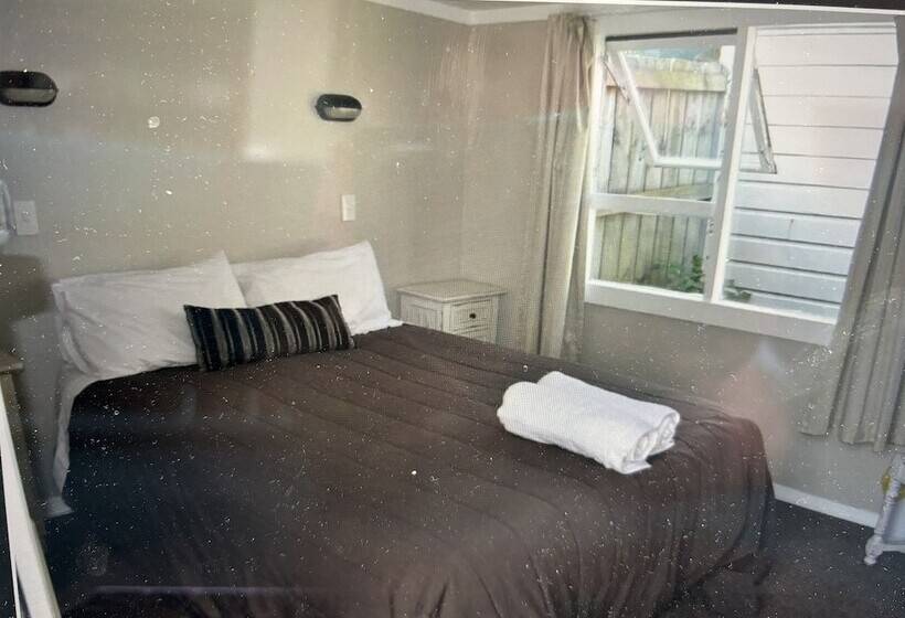 호스텔 Worldwide Backpackers