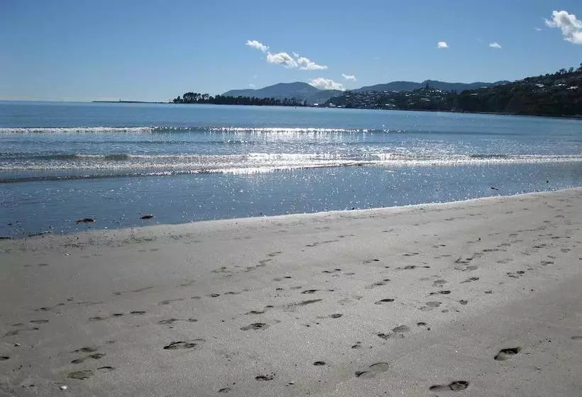 Beachside Villas Motel