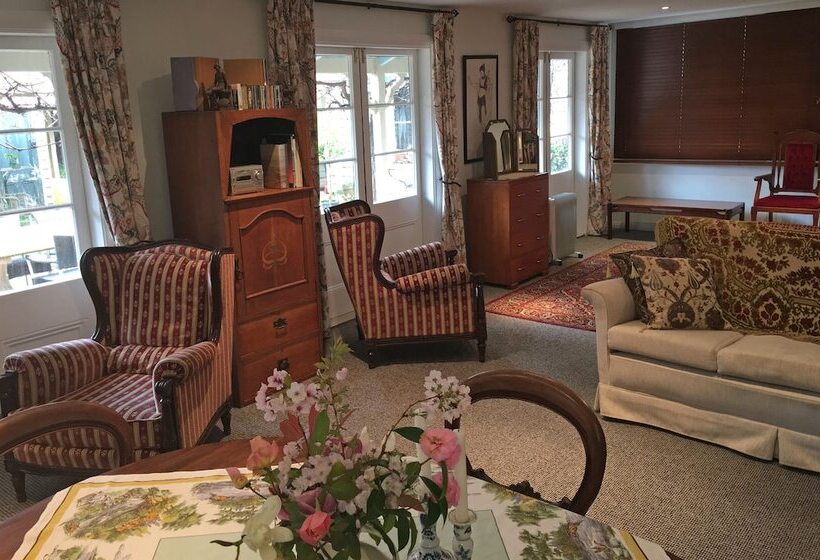 مبيت وإفطار Blythcliffe