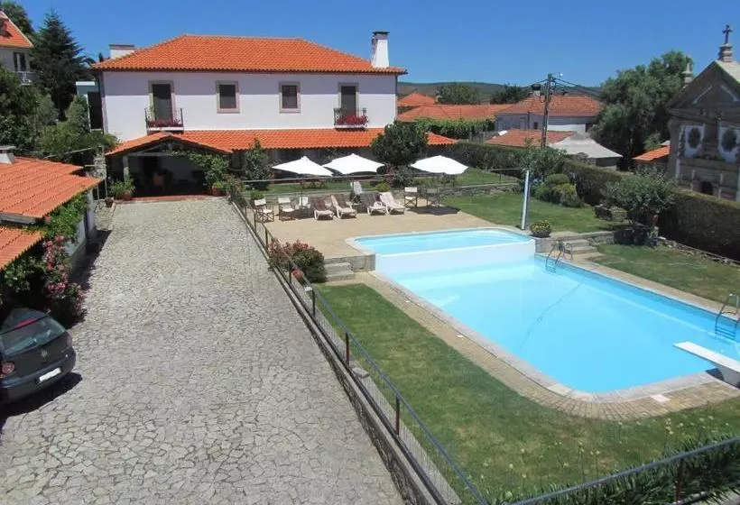 Aamiaismajoitus (B&B) Casa Paz Do Outeiro