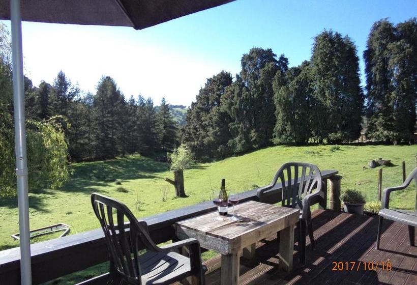 مبيت وإفطار Earthsounds Country Cottage