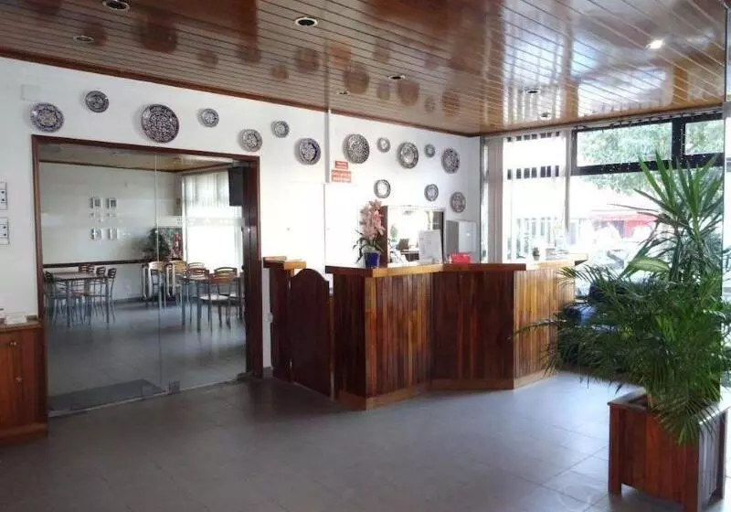 Aamiaismajoitus (B&B) Estalagem Sequeira