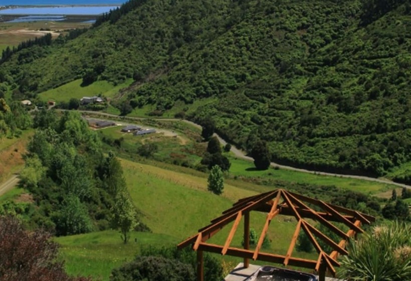 민박 Parautane Lodge