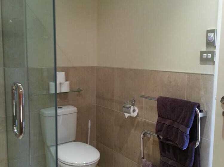 민박 Parautane Lodge