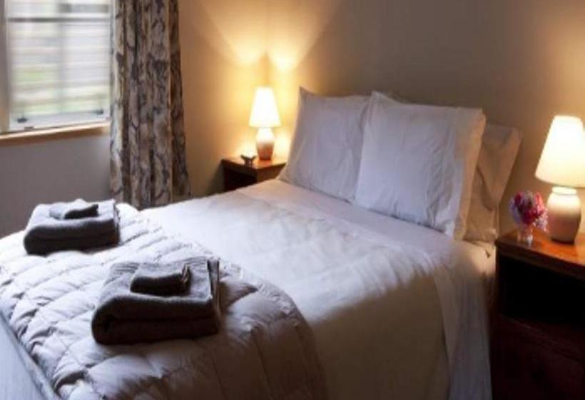 مبيت وإفطار Silver Peaks Lodge