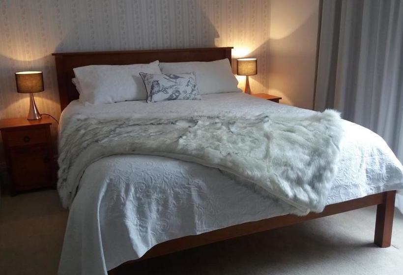 مبيت وإفطار The Saddlery