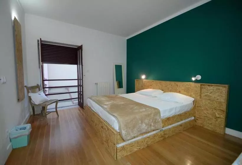 Guimaraesliving   Hostel & Adventure