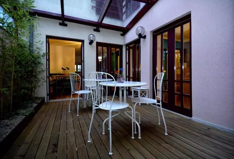 Guimaraesliving   Hostel & Adventure