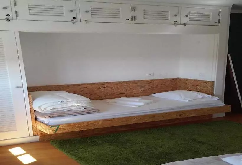 Guimaraesliving   Hostel & Adventure