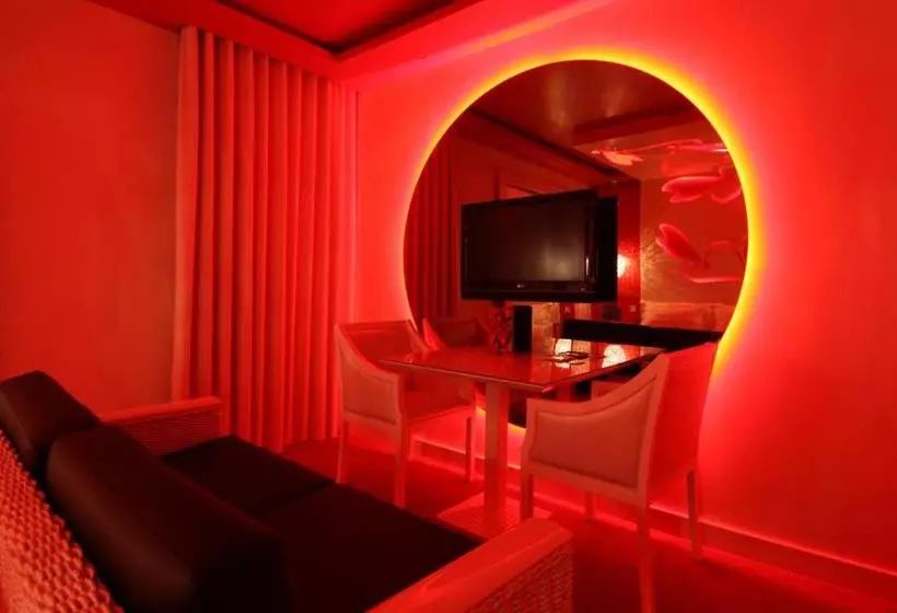 Habana Motel