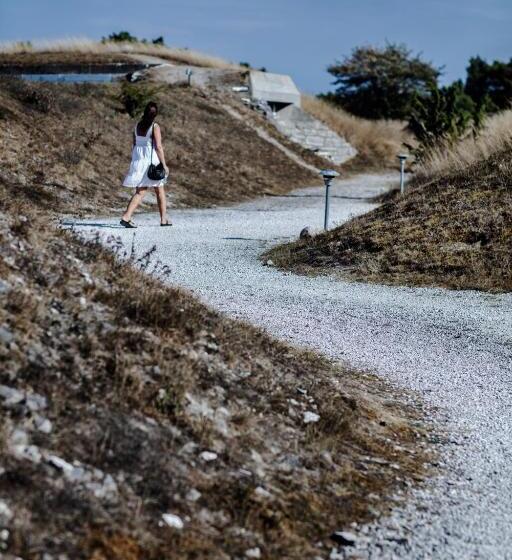 בית מלון כפרי Fårösunds Fästning