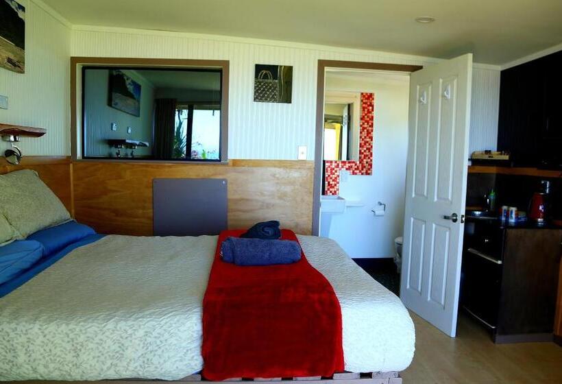 Punakaiki Beach Hostel