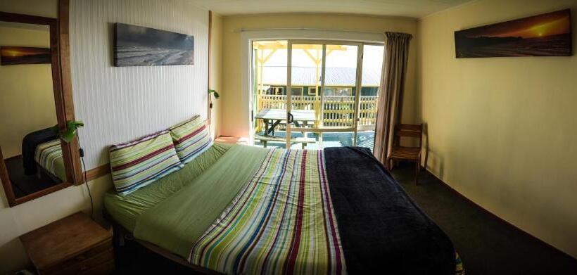Punakaiki Beach Hostel