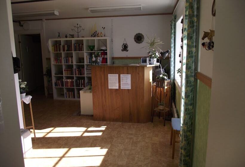 Roda Stallet Bed & Breakfast