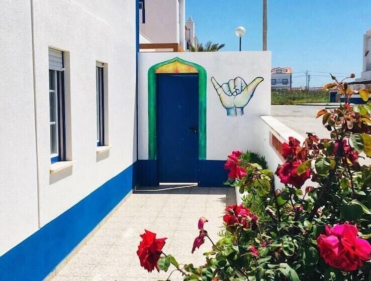 호스텔 Baleal Guesthouse