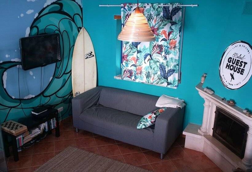 호스텔 Baleal Guesthouse
