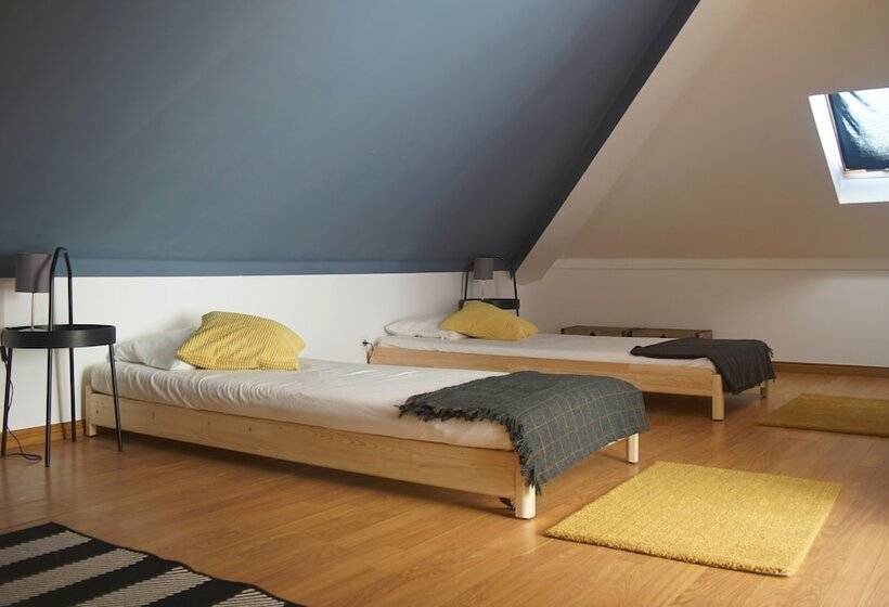 호스텔 Baleal Guesthouse