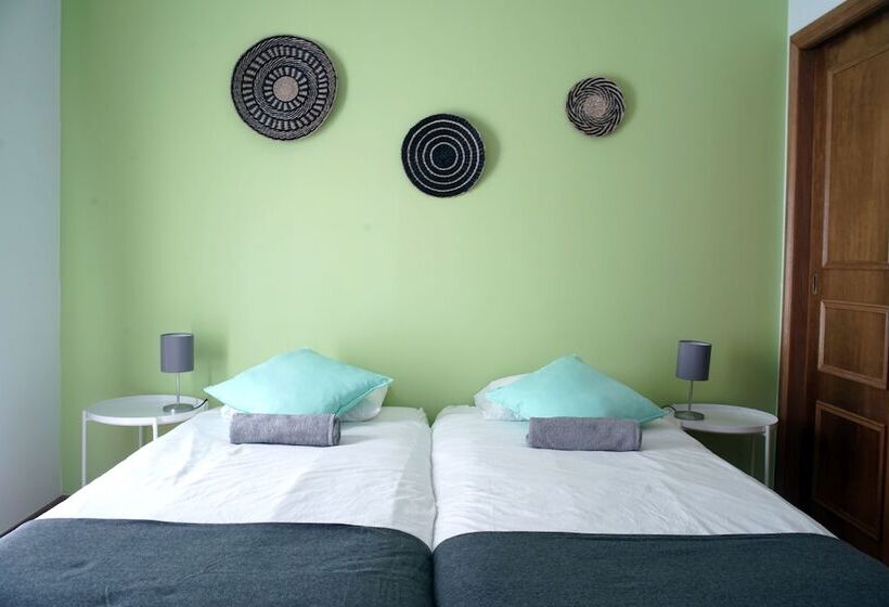 호스텔 Baleal Guesthouse