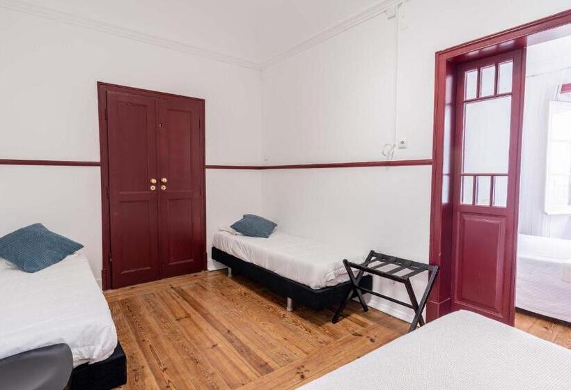 هاستل Burgos Guest House