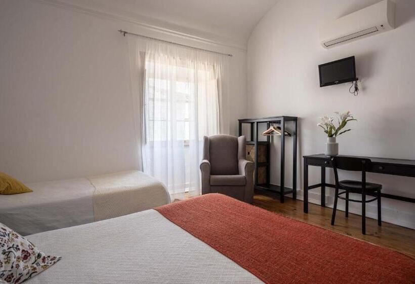 هاستل Burgos Guest House