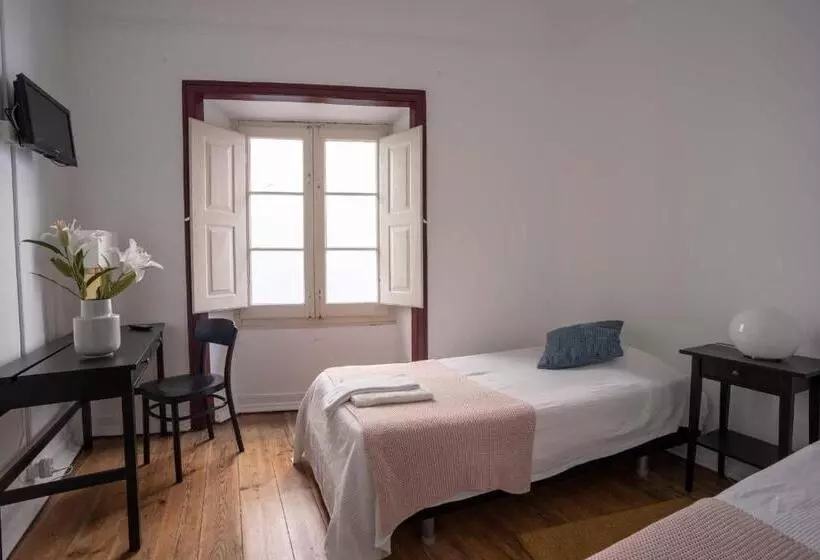 هاستل Burgos Guest House