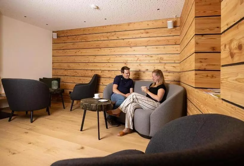 B&b Chasa Arfusch
