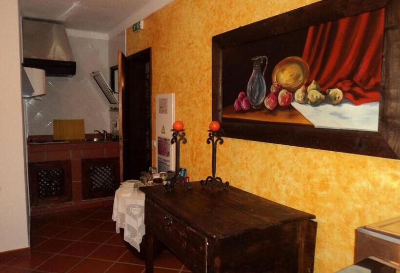 مبيت وإفطار Alojamento Pero Rodrigues