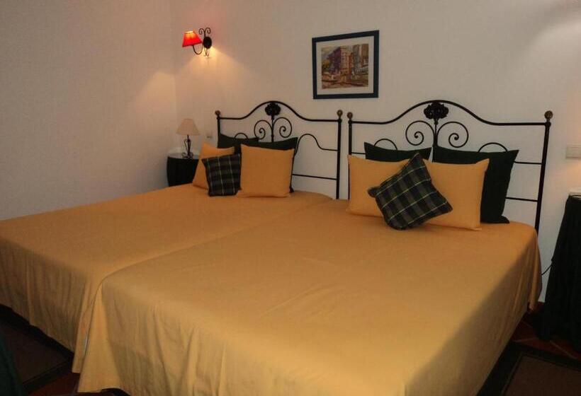 مبيت وإفطار Alojamento Pero Rodrigues