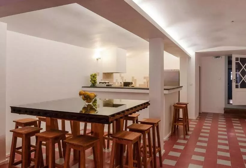 تختخواب و صبحانه Baga De Sal Wine Guesthouse