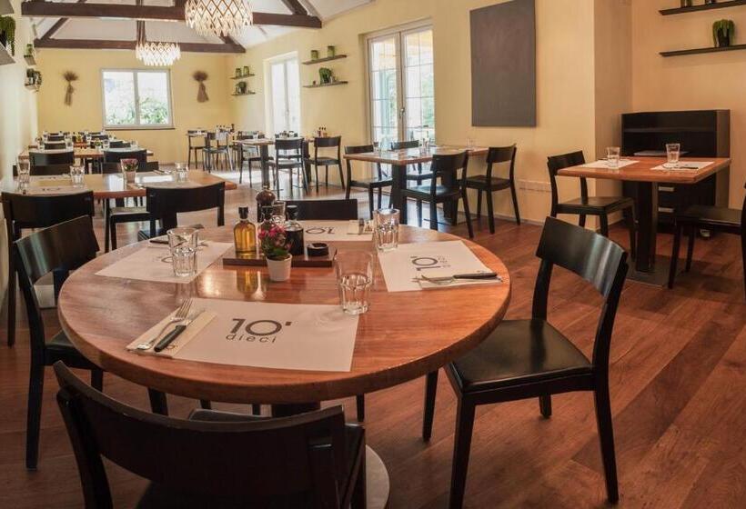 تختخواب و صبحانه Guest House Dieci Allo Zoo