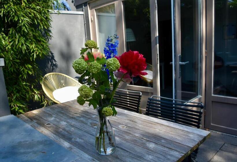 住宿加早餐 Naar Ineke