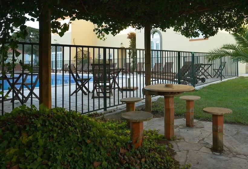 تختخواب و صبحانه Quinta Do Scoto