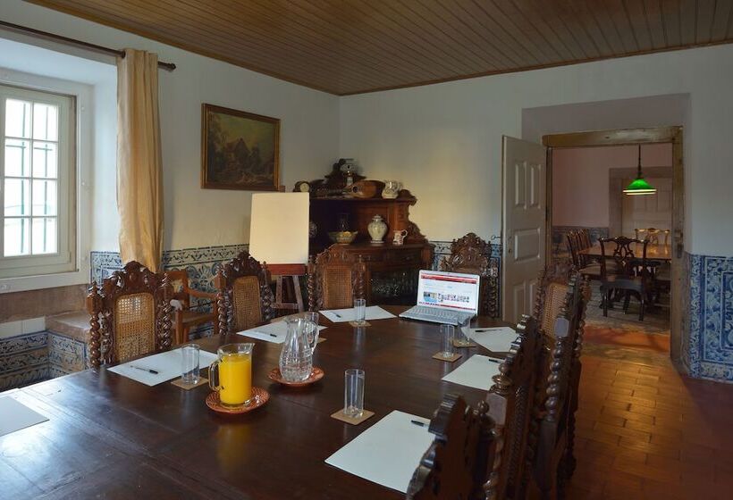 تختخواب و صبحانه Quinta Do Scoto