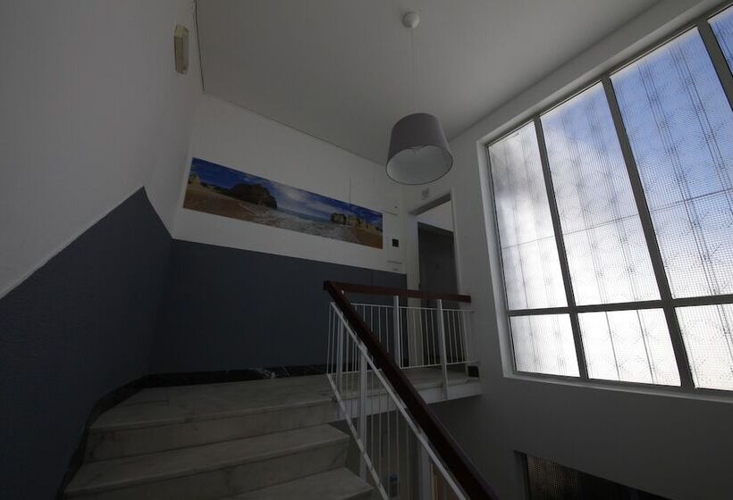 تختخواب و صبحانه The Story Guest House Adults Only