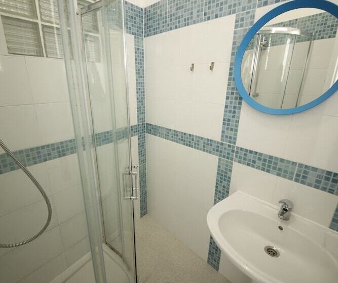 تختخواب و صبحانه The Story Guest House Adults Only