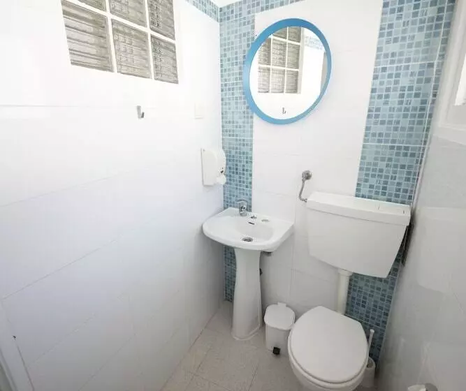 تختخواب و صبحانه The Story Guest House   Adults Only